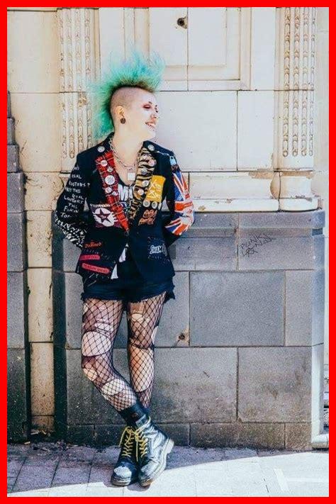 Comment faire un look punk rock sans être trop extravagant Comment faire un look punk rock sans être trop extravagant