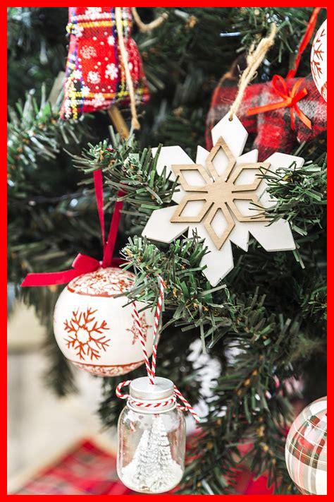 Comment créer une ambiance festive avec des décorations de Noël Comment créer une ambiance festive avec des décorations de Noël