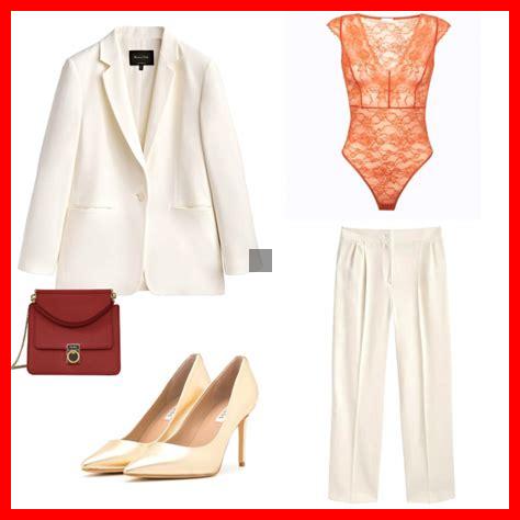 Comment adopter la lingerie visible pour un look décontracté Comment adopter la lingerie visible pour un look décontracté